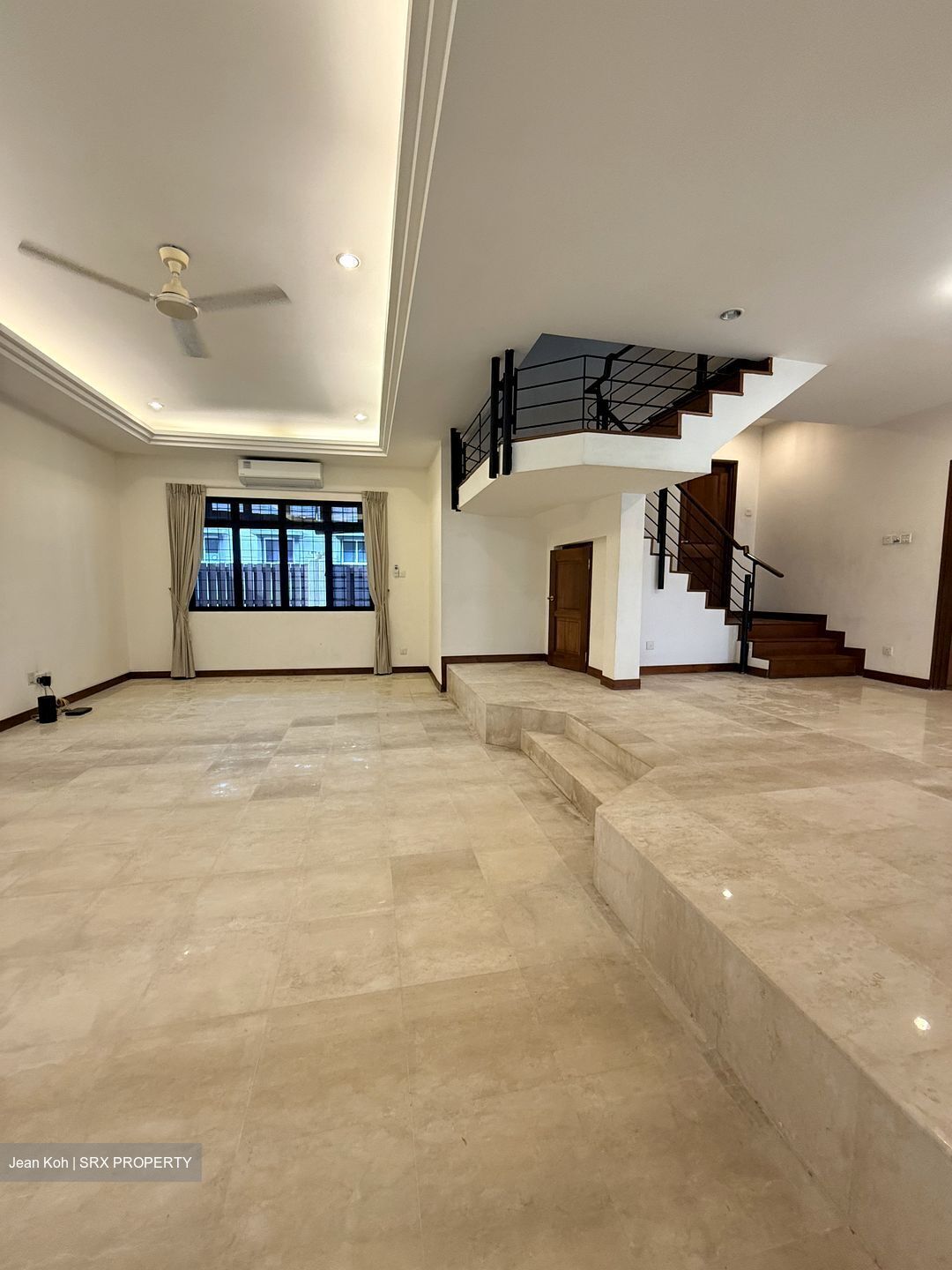Fernhill Road (D10), Semi-Detached #608474331
